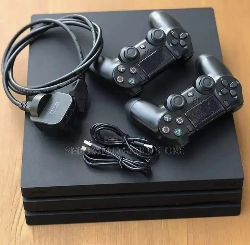 PS4 Pro 1tb 12 Games Plus 2 Pads