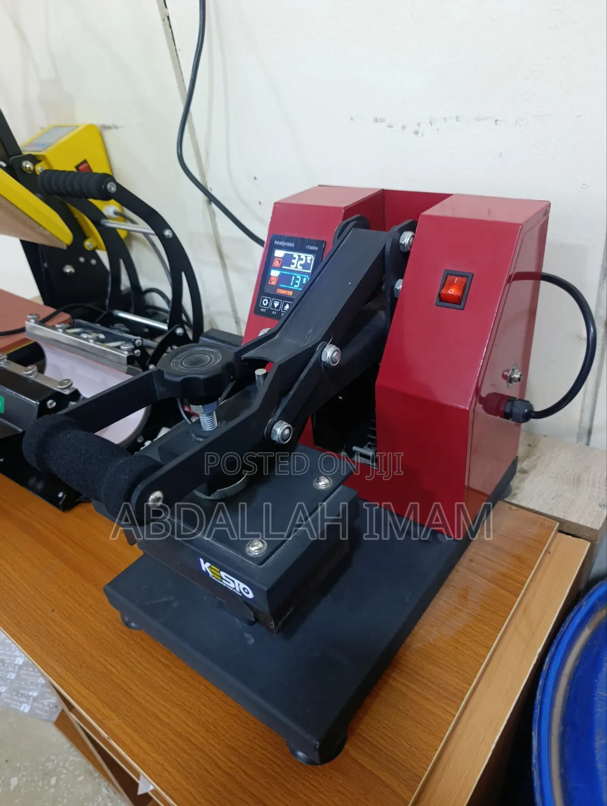 Kesto Cap Presser(Few Months Used)