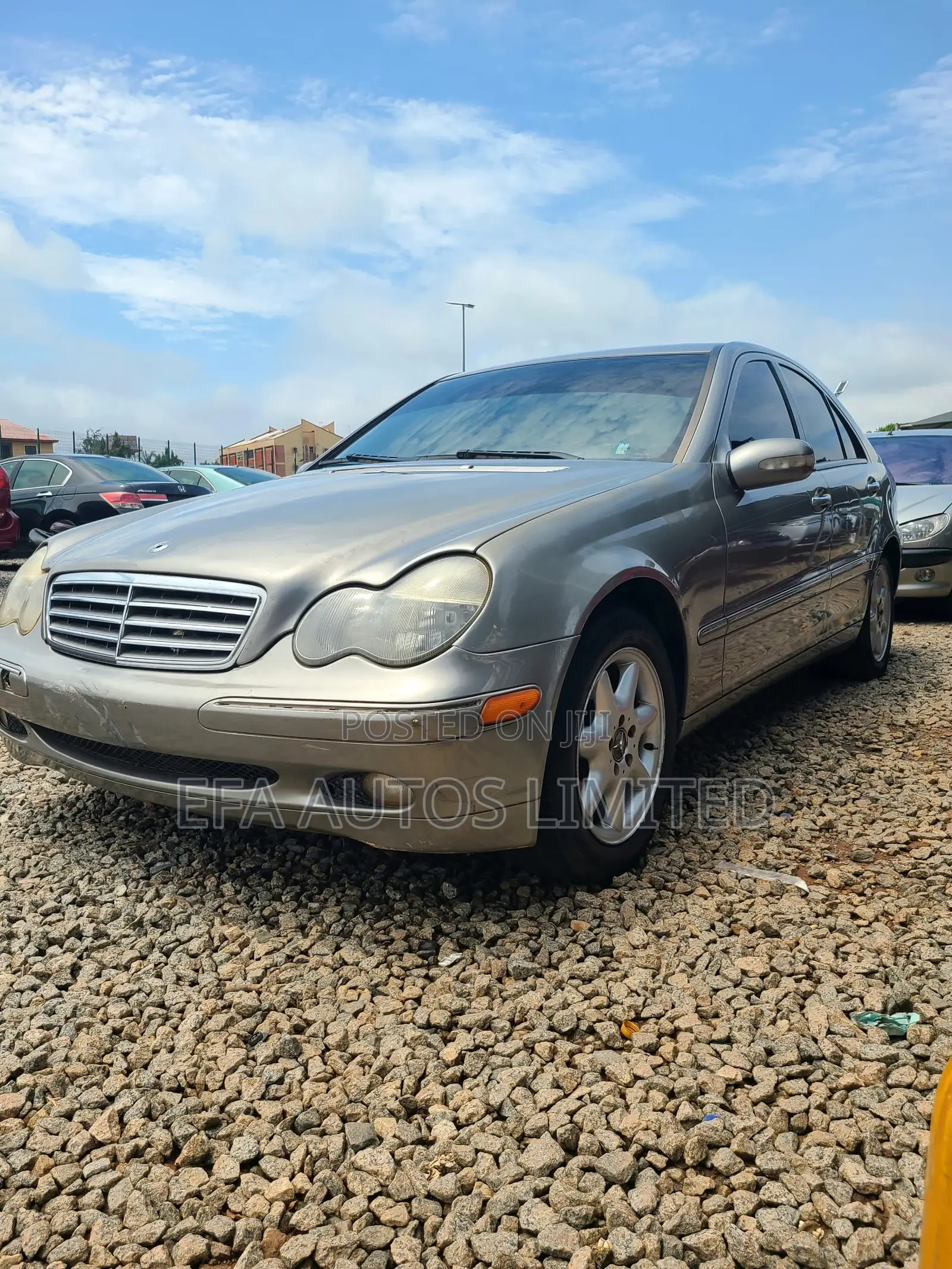 Mercedes-Benz C320 2004 Gold