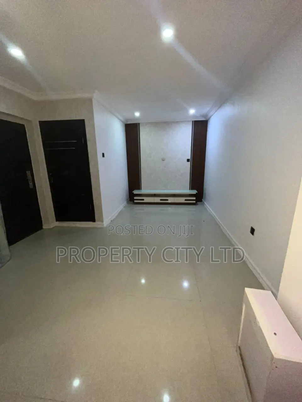 Furnished Mini Flat in Fan Estate, Victoria Island Extension for rent