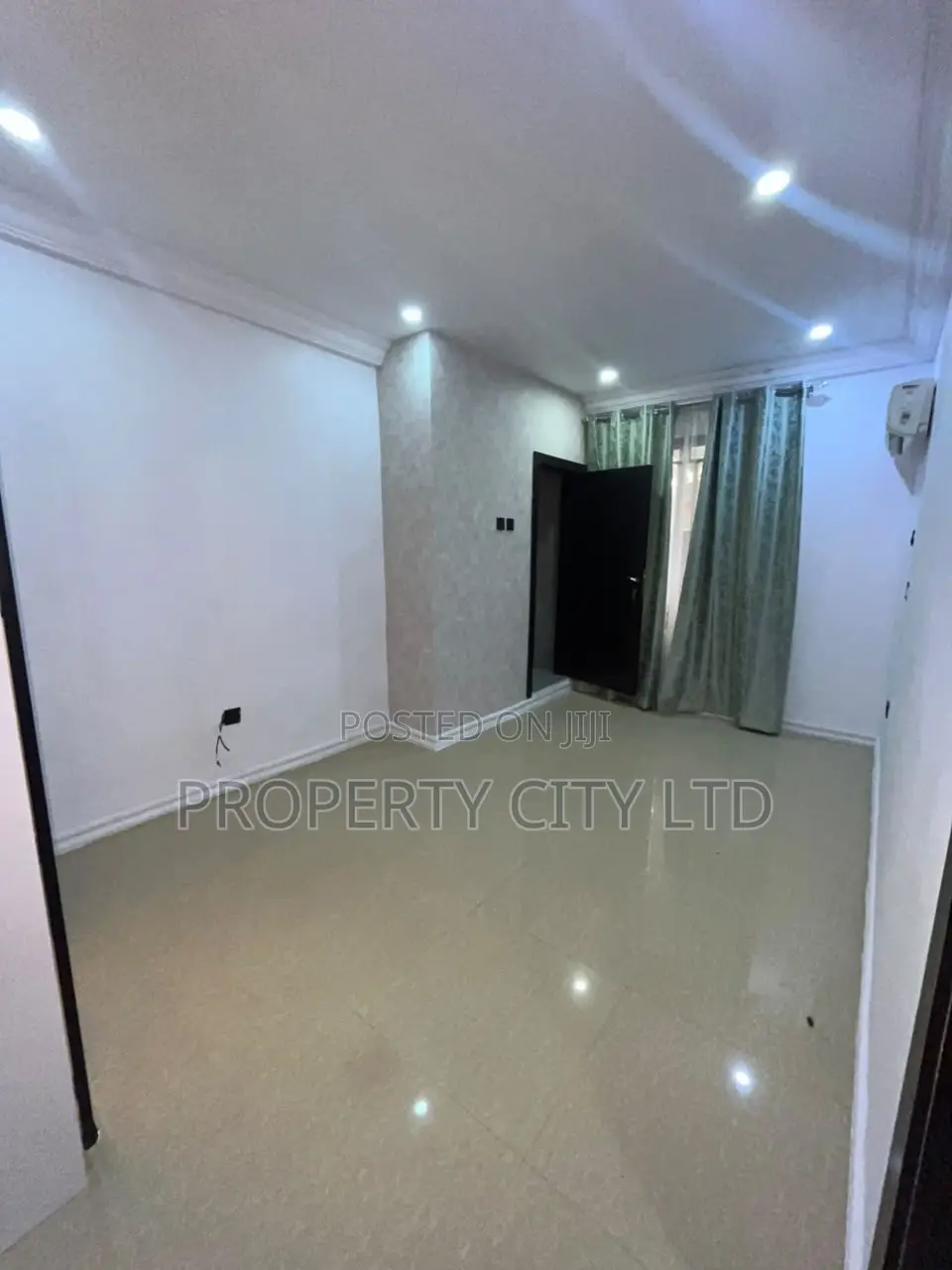 Furnished Mini Flat in Fan Estate, Victoria Island Extension for rent