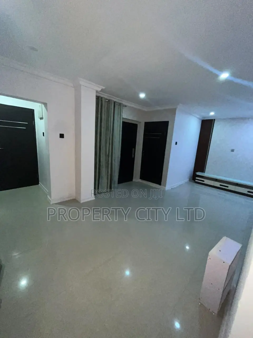 Furnished Mini Flat in Fan Estate, Victoria Island Extension for rent