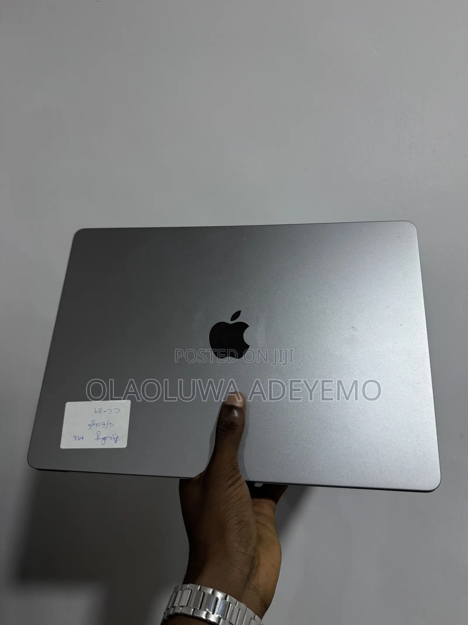 Laptop Apple MacBook Air 2024 M3 16GB Apple M3 SSD 512GB