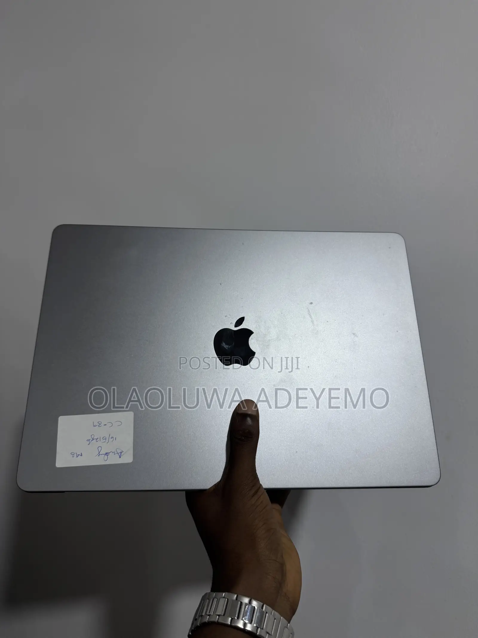 Laptop Apple MacBook Air 2024 M3 16GB Apple M3 SSD 512GB