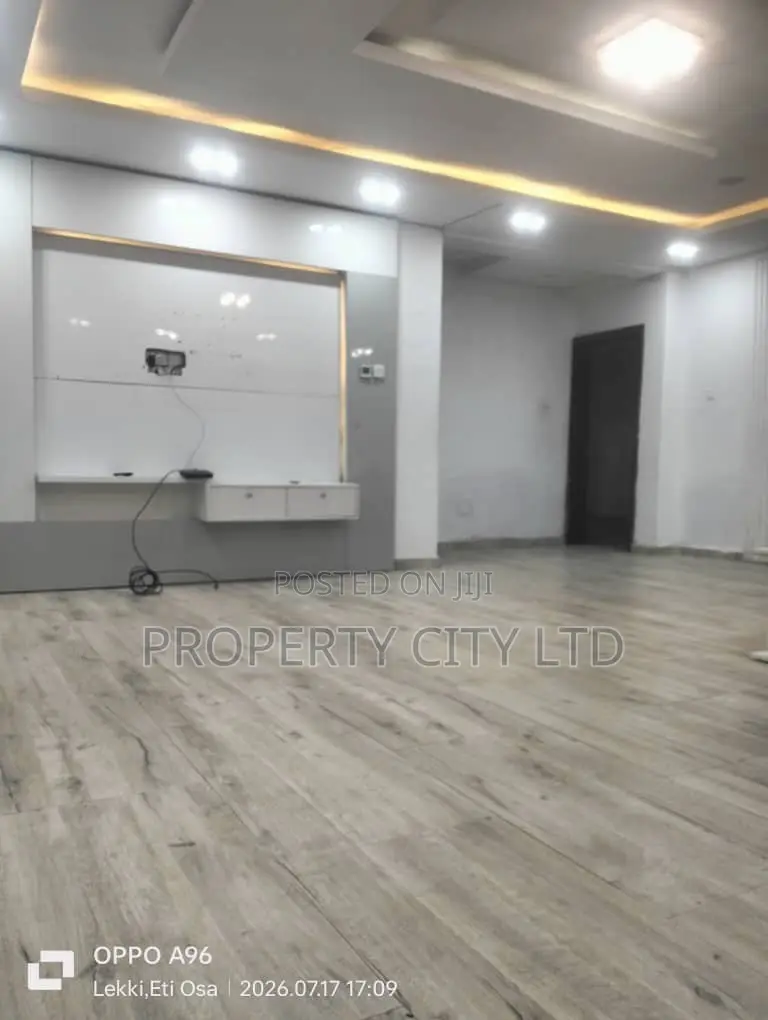 4bdrm Block of Flats in Ologolo for sale