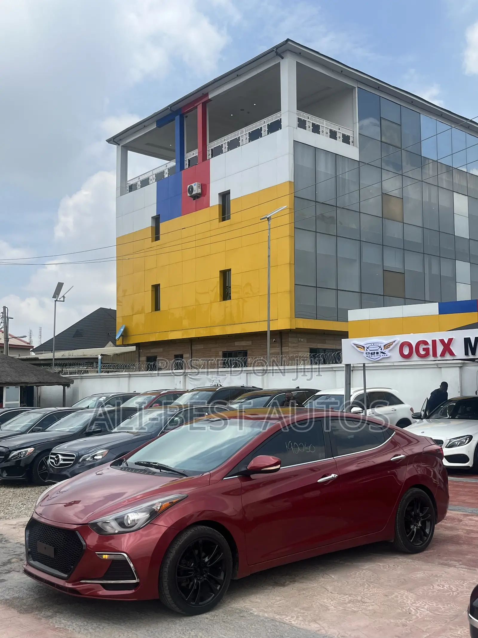 Hyundai Elantra 2014 Red
