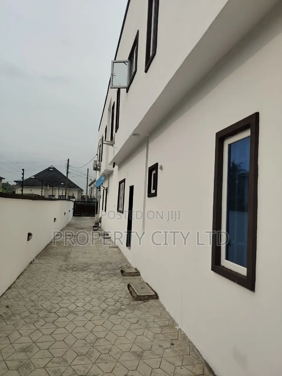 1bdrm Block of Flats in Elepe Estate, Ebute for rent