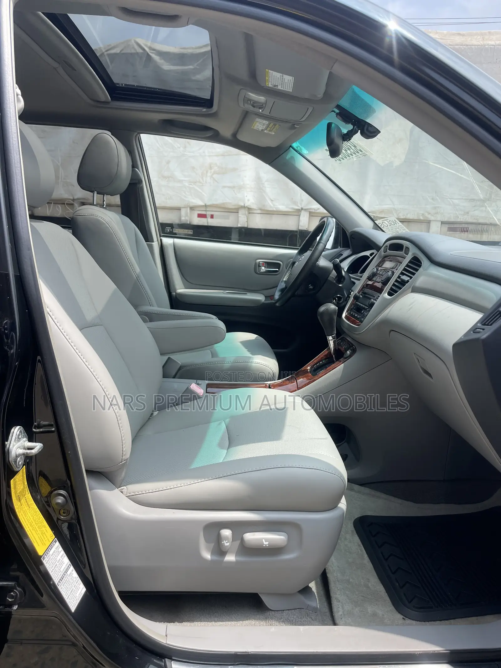 Toyota Highlander Limited V6 4x4 2004 Black