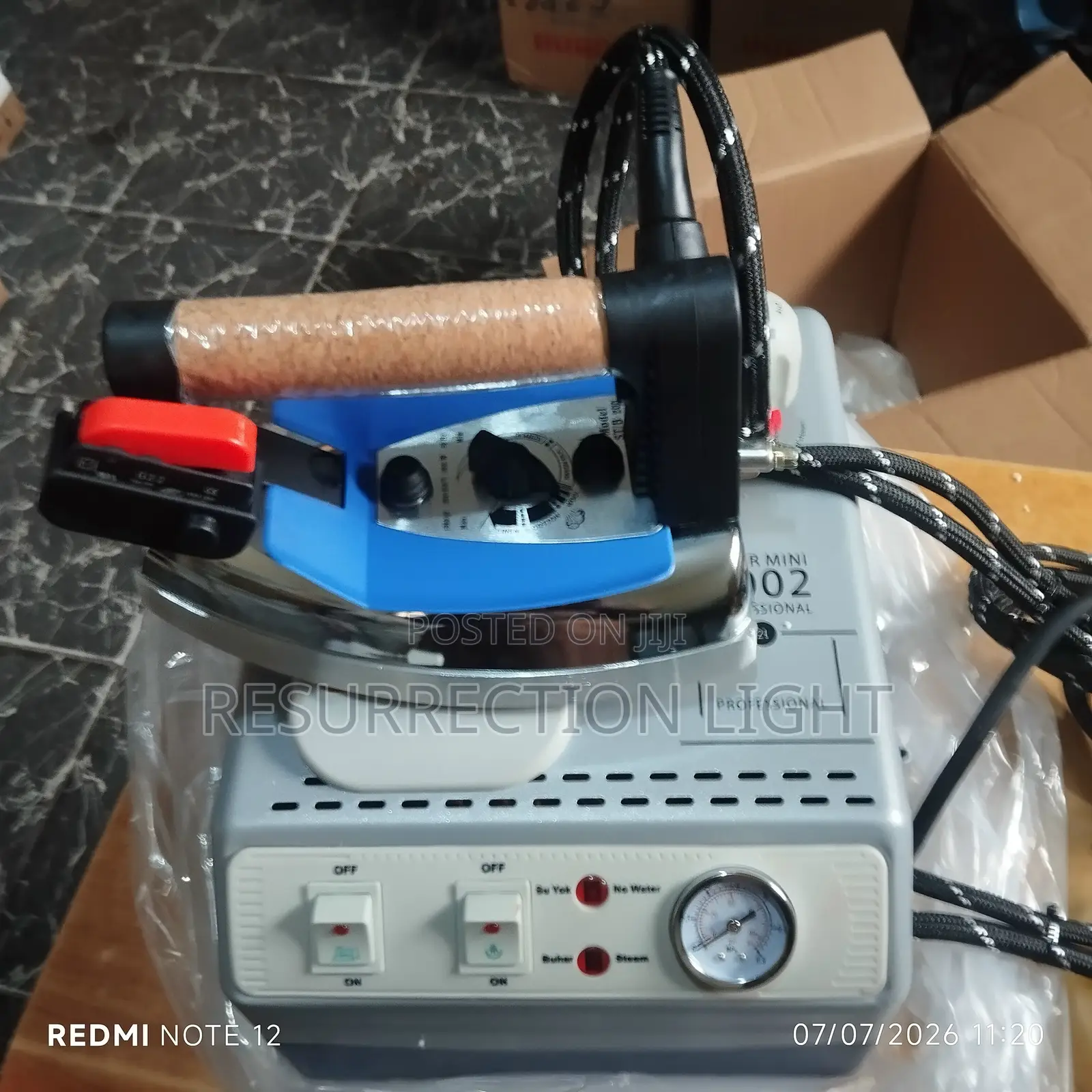 Top Quality, Rugged Brand New 2 Liters Pony Baby Industrial Steam Iron