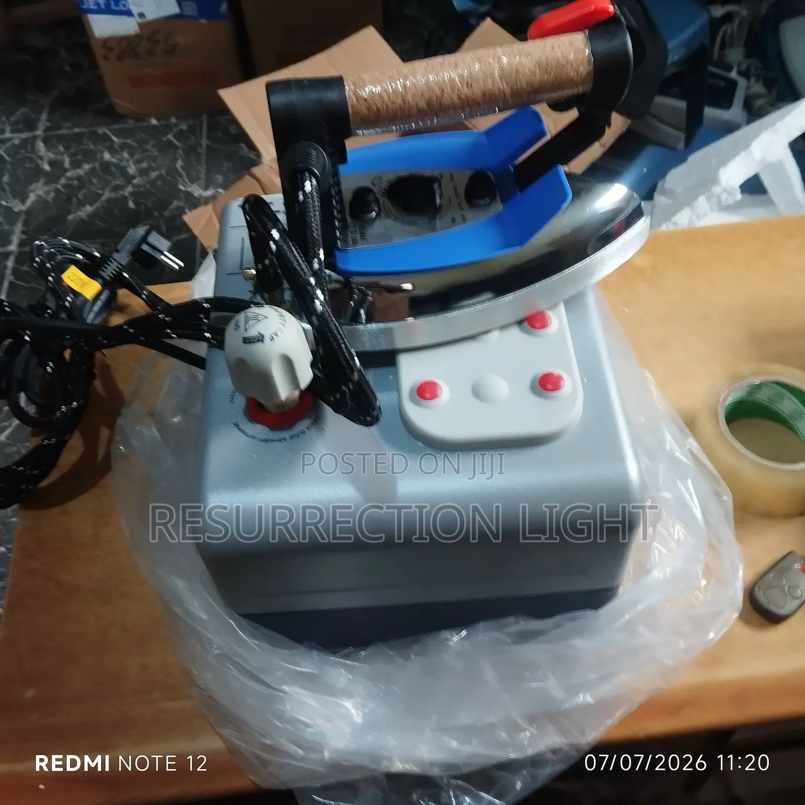 Top Quality, Rugged Brand New 2 Liters Pony Baby Industrial Steam Iron