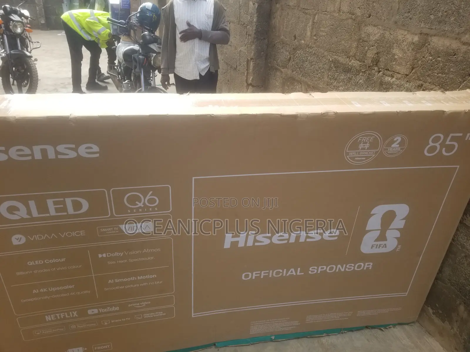 Hisense 85 Inch QLED Smart TV