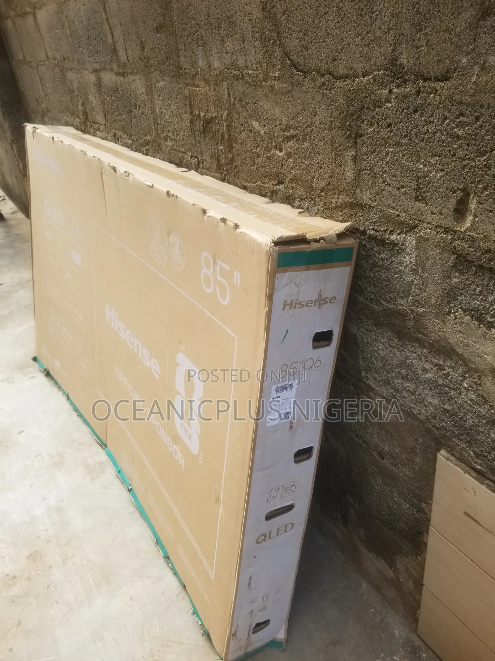 Hisense 85 Inch QLED 4K UHD Smart TV