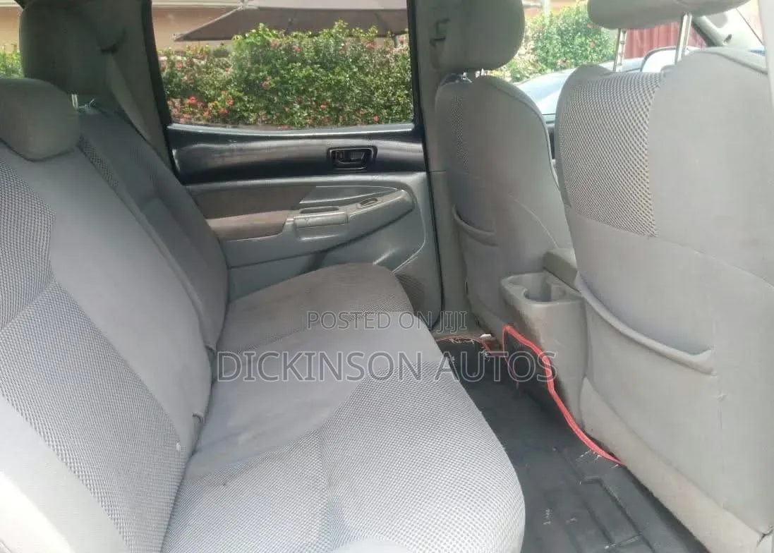 Toyota Tacoma 2007 Gray