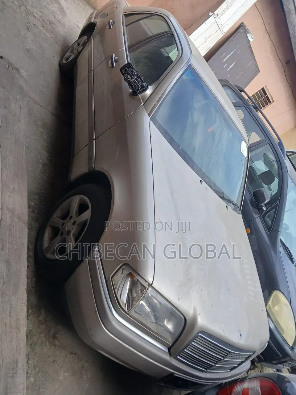 Mercedes-Benz C180 2000 Gold