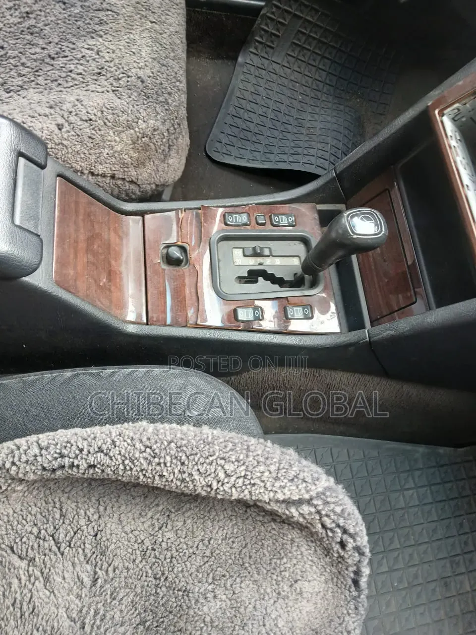 Mercedes-Benz C180 2000 Gold