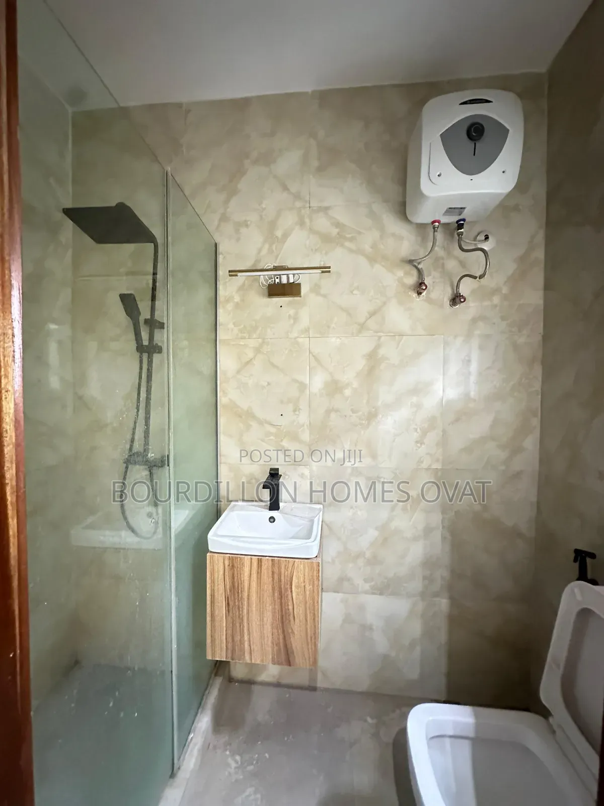 2bdrm Apartment in Salem Ikate Lekki for rent