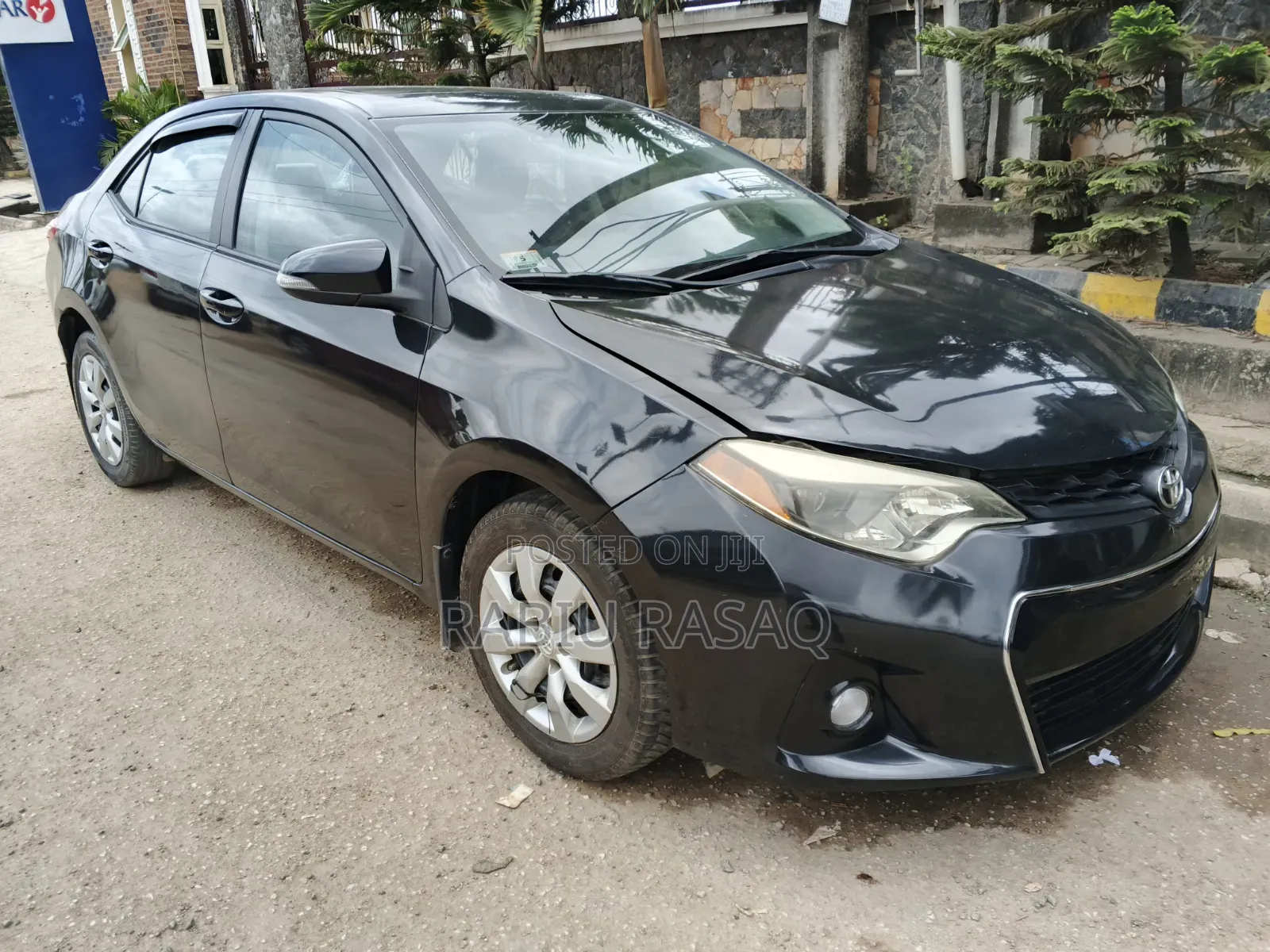 Toyota Corolla 2015 Black