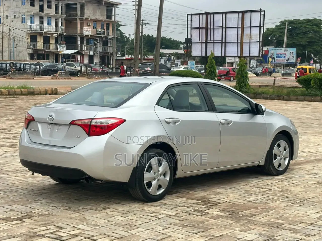 Toyota Corolla 2015 Silver