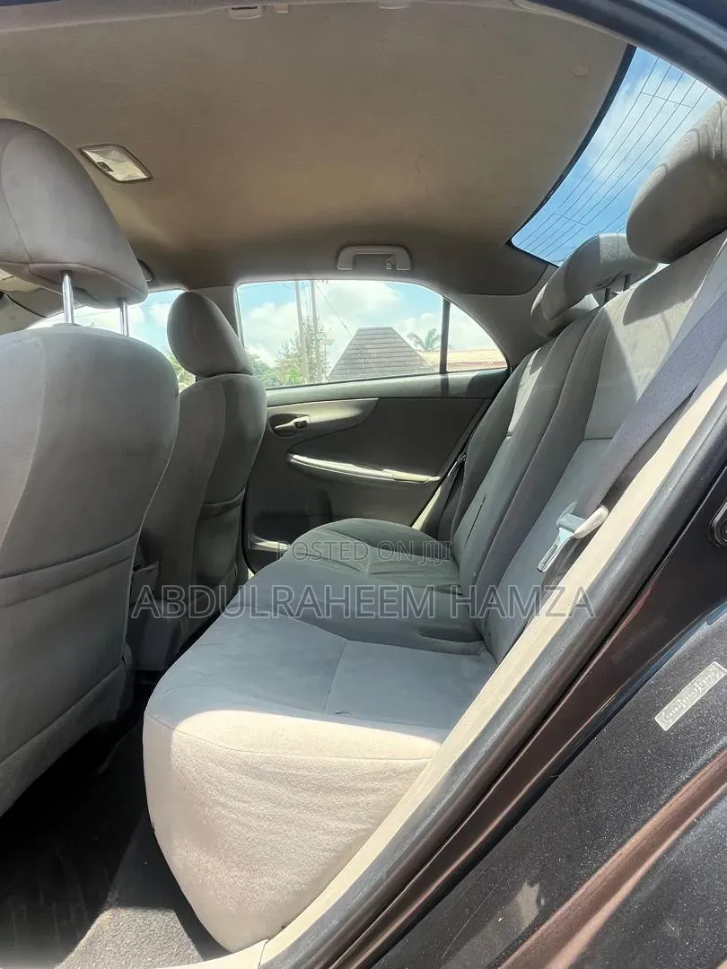 Toyota Corolla 2013 Gray