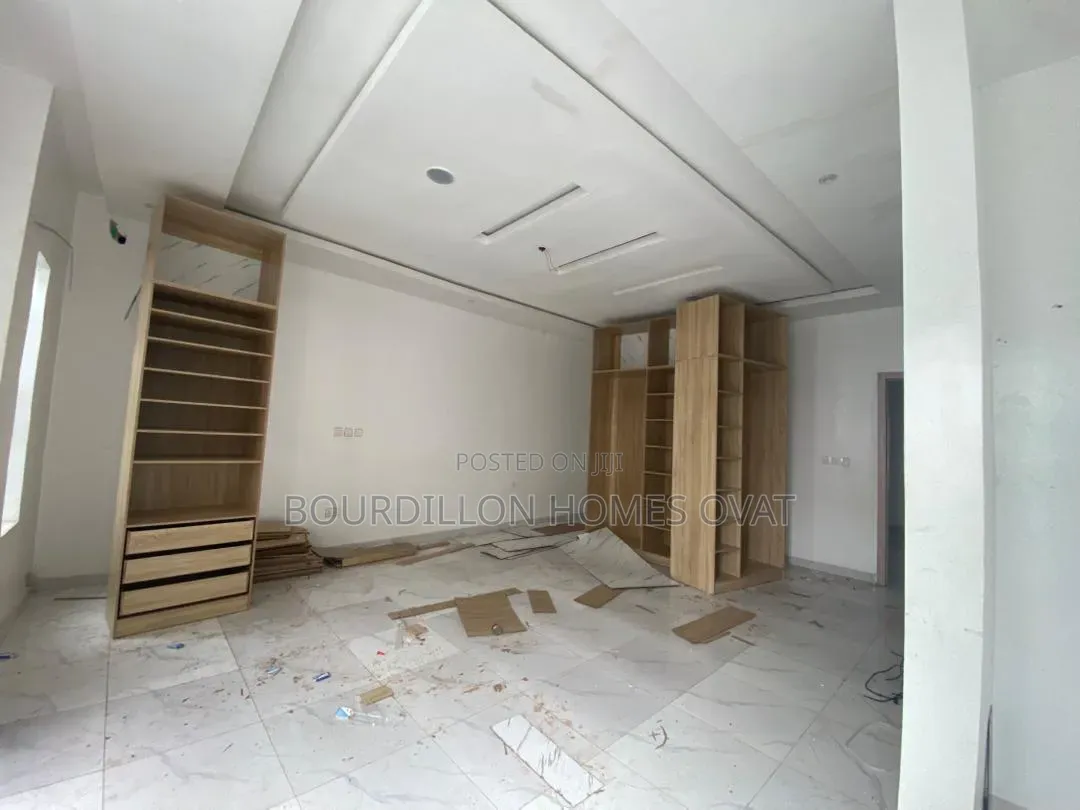 5bdrm Duplex in Orchid Lekki Lagos for rent