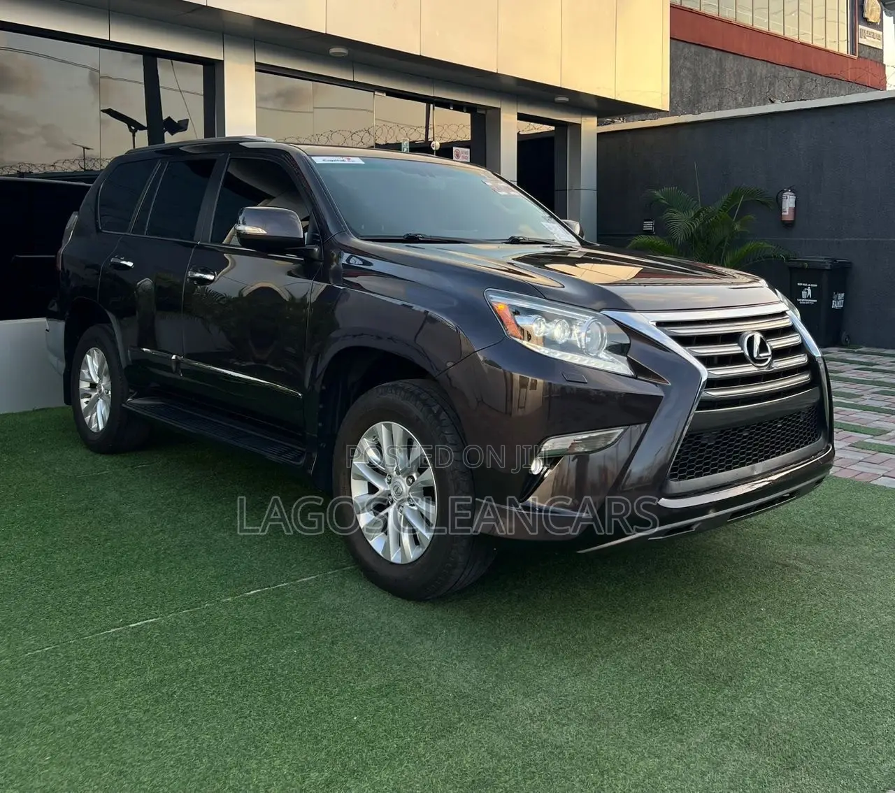Lexus GX 460 Luxury 2016 Brown