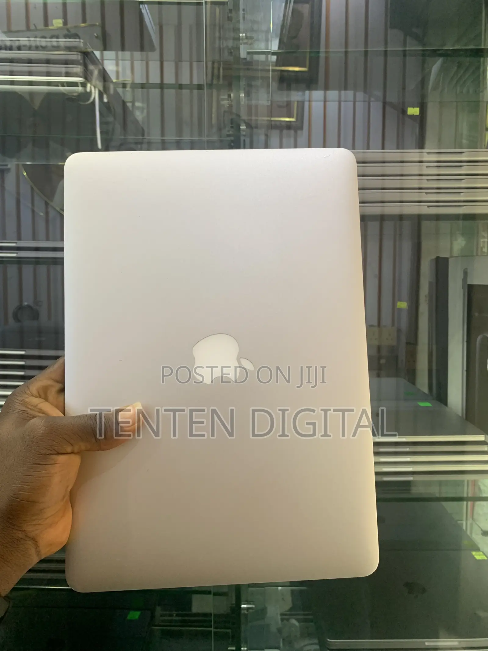 Laptop Apple MacBook Air 2017 8GB Intel Core i5 SSD 256GB