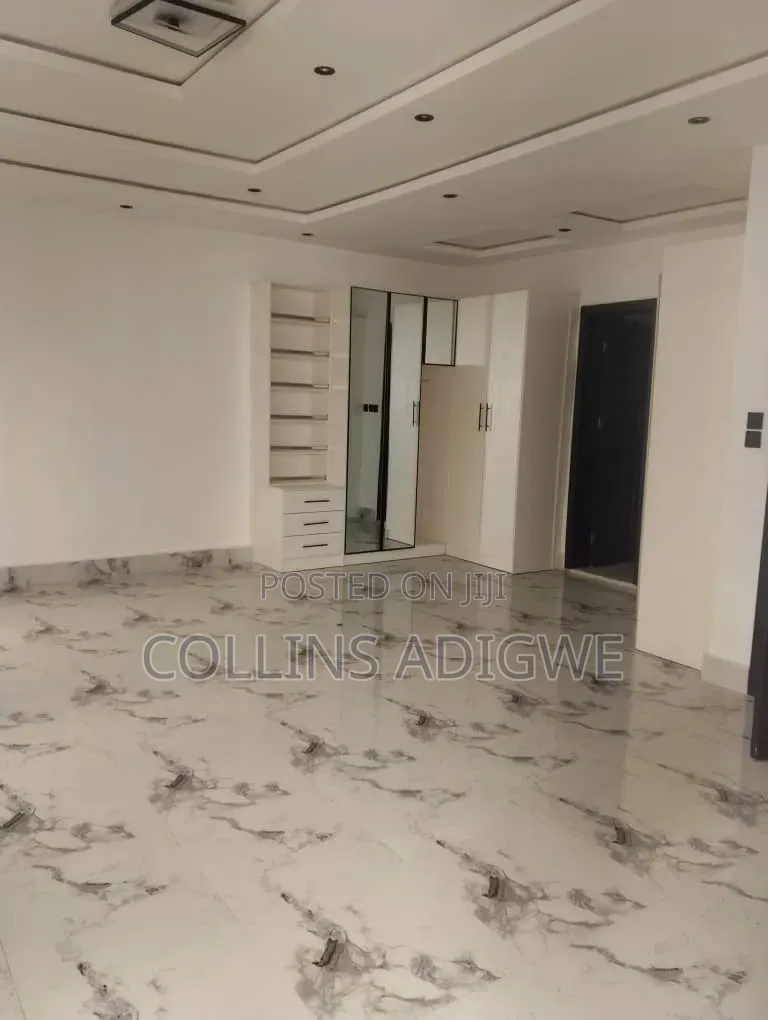 5bdrm Duplex in Sangotedo Ajah for sale