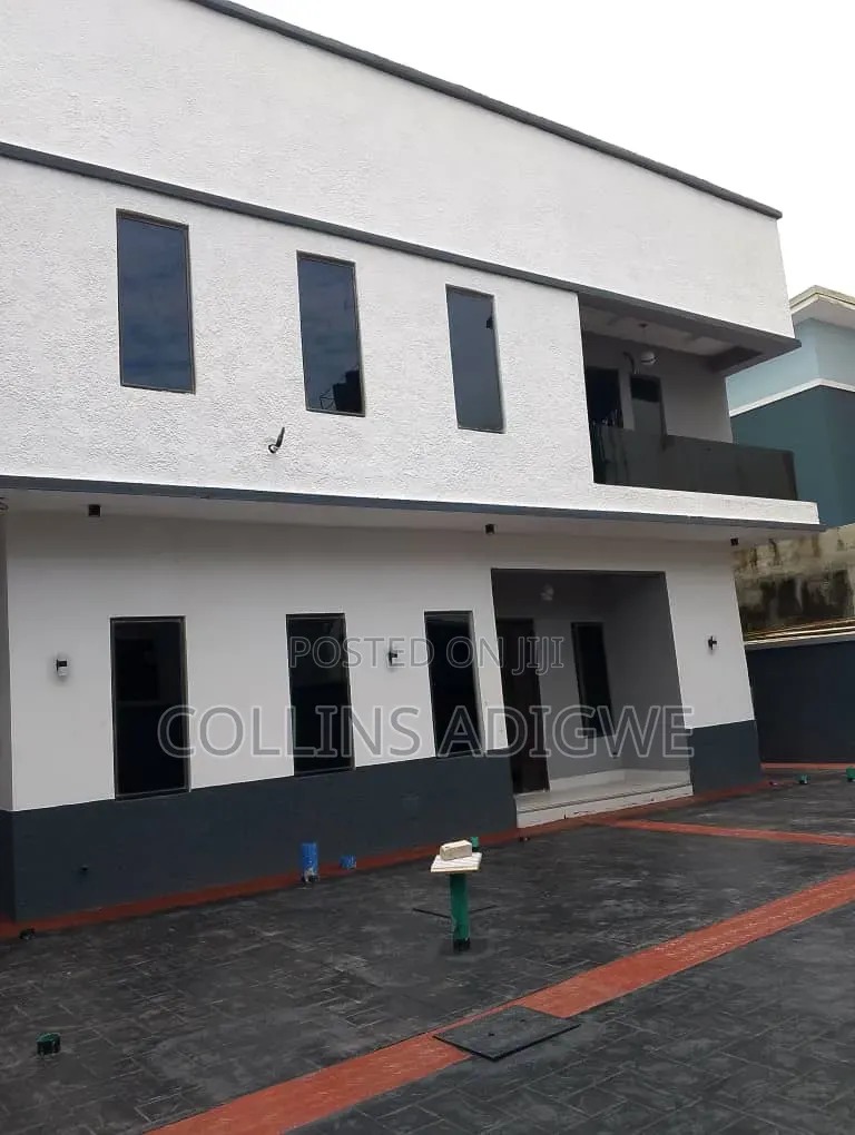 5bdrm Duplex in Sangotedo Ajah for sale