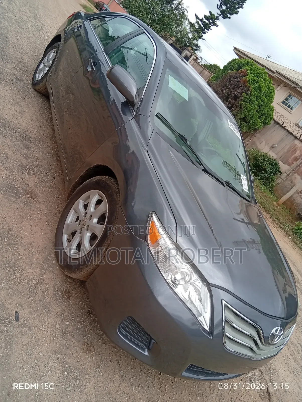 Toyota Camry LE V6 4dr Sedan (3.5L 6cyl 6AM) 2010 Gray