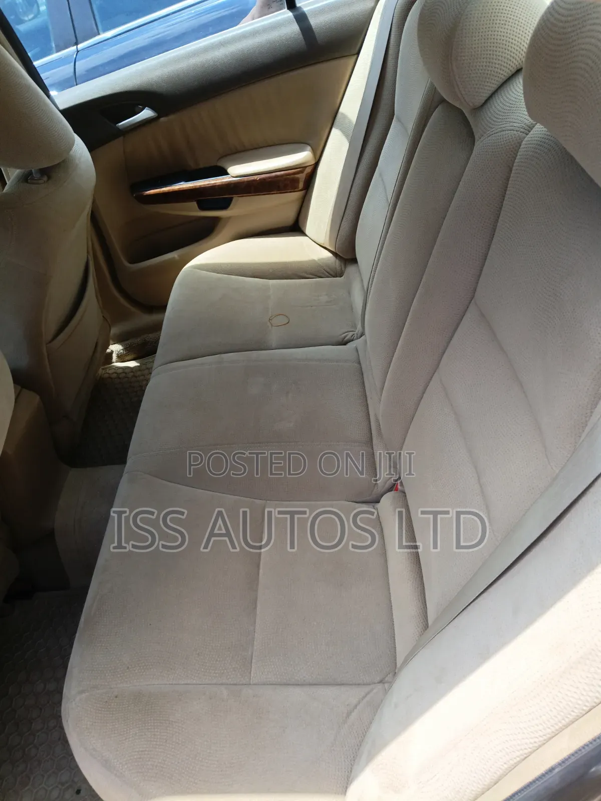 Honda Accord 2.0 i-VTEC Automatic 2009 Gold