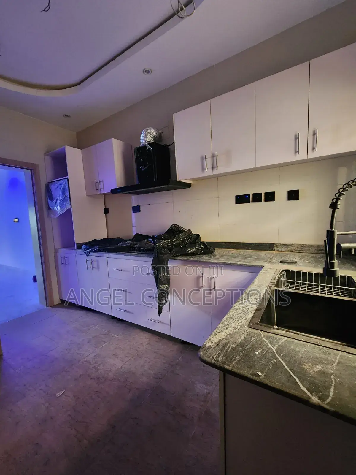 4bdrm House in Sabo / Yaba for sale