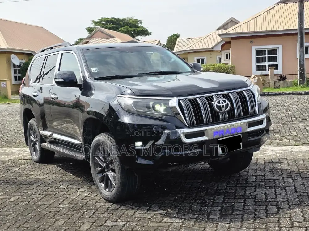 Toyota Land Cruiser Prado 2012 Black