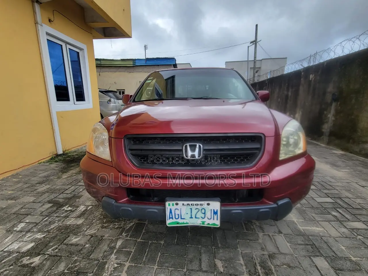 Honda Pilot 2004 Red
