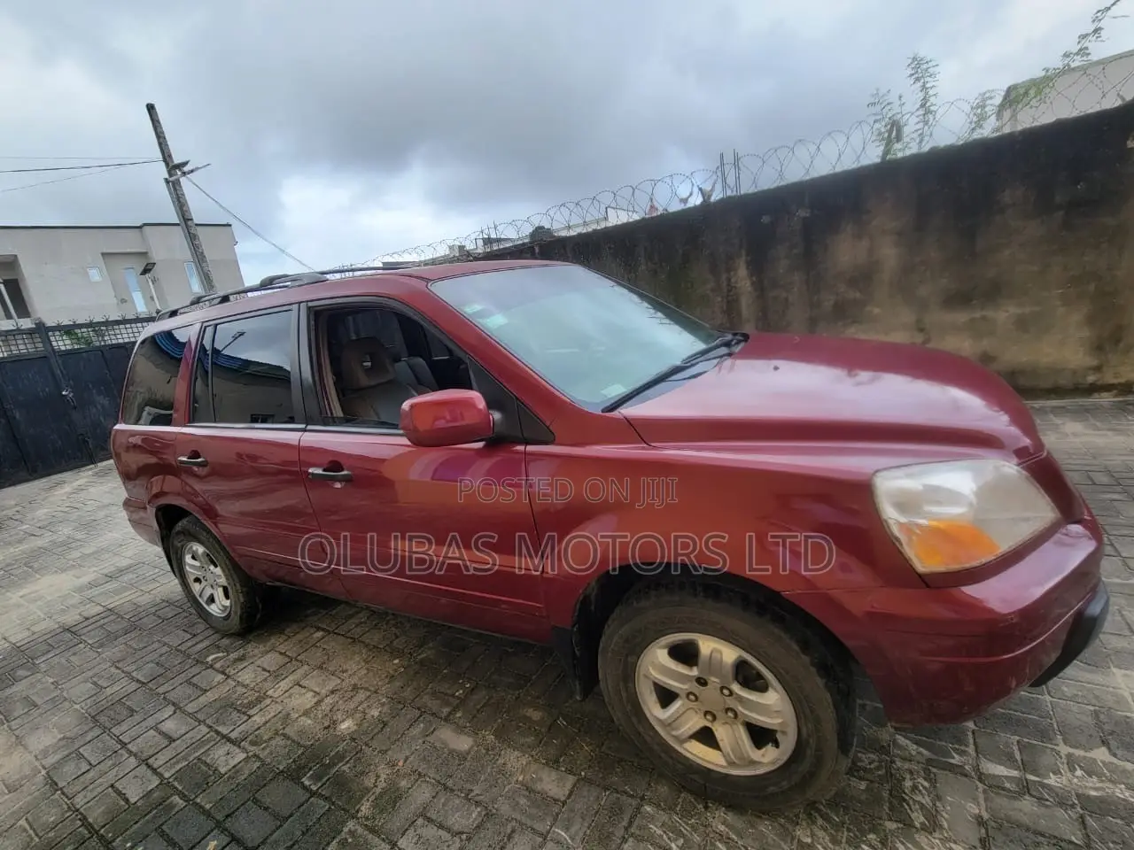 Honda Pilot 2004 Red