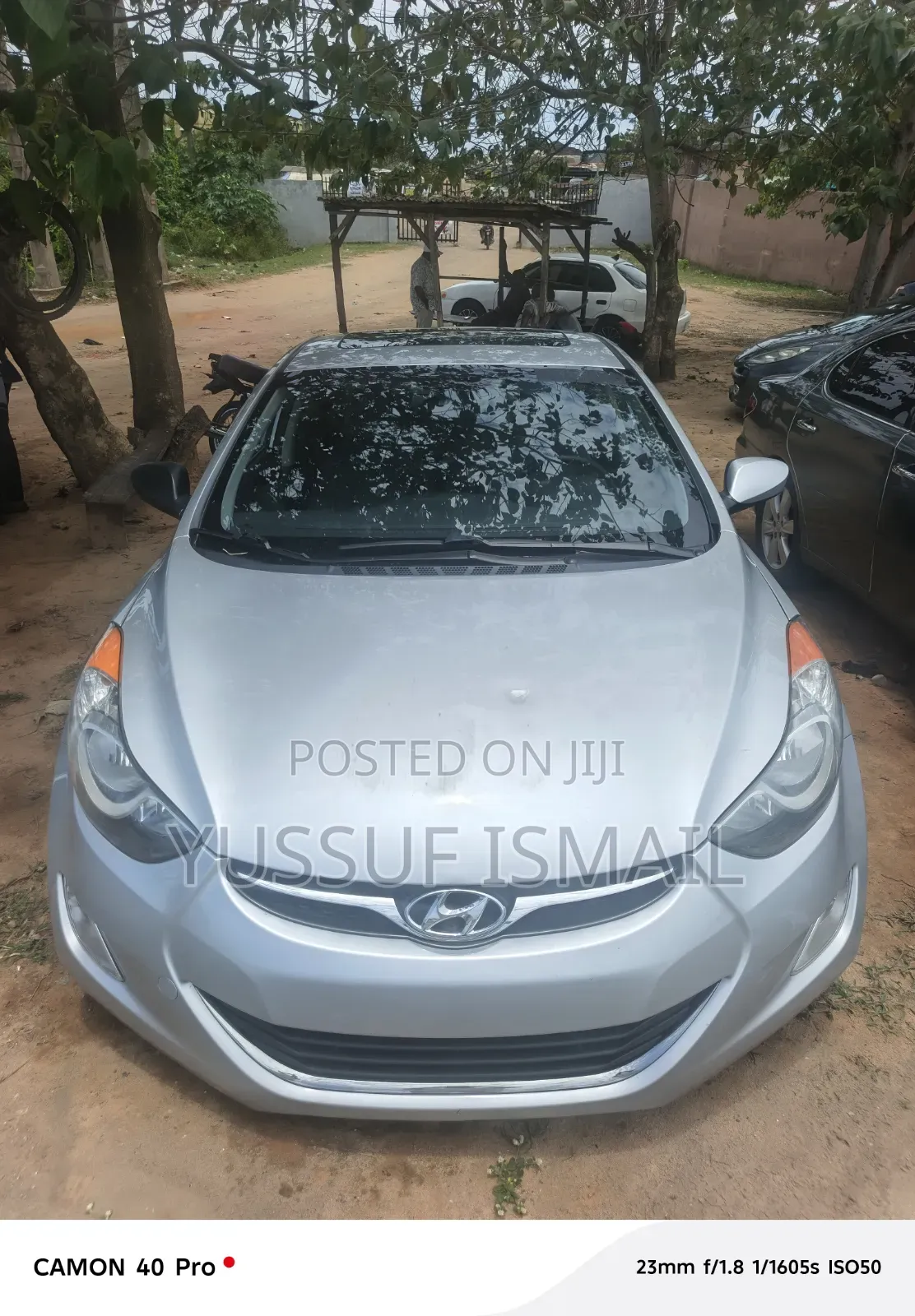 Hyundai Elantra 2011 Silver
