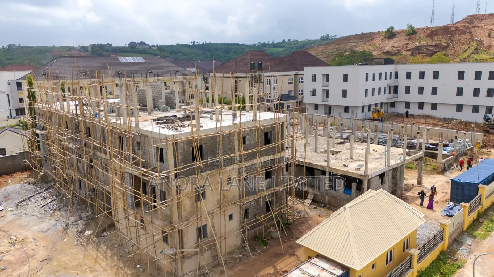 3bdrm Duplex in Guzape District for sale