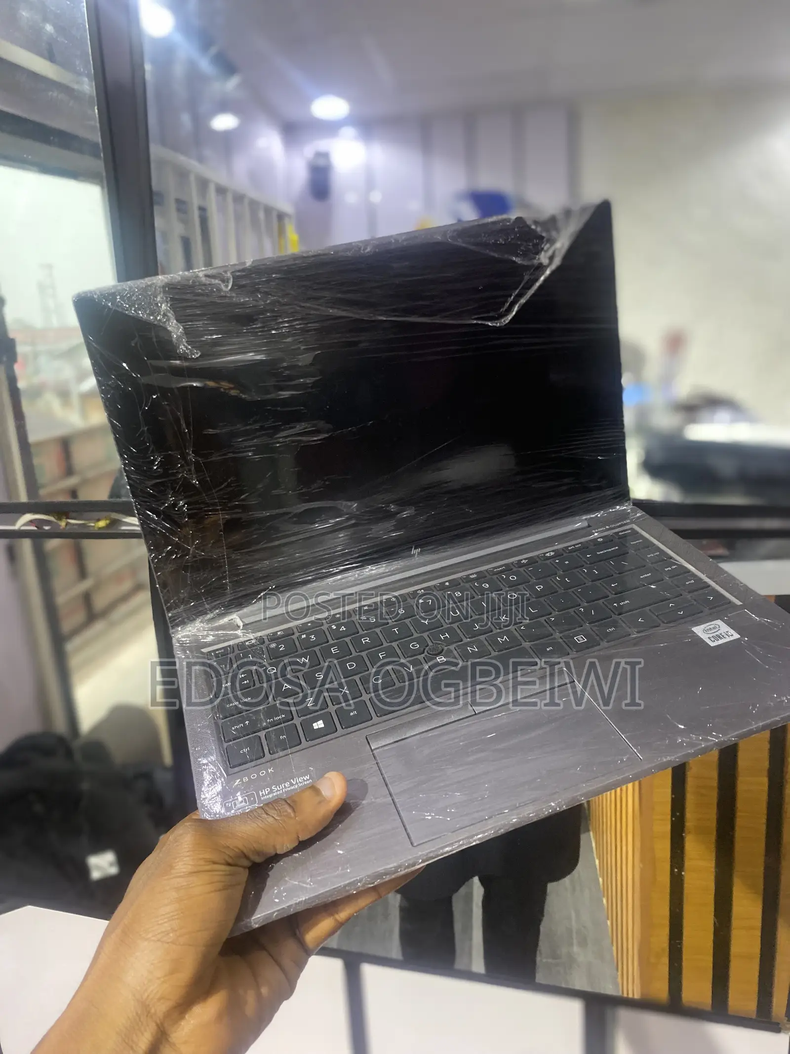 Laptop HP ZBook Firefly 14 G7 8GB Intel Core i5 SSD 256GB