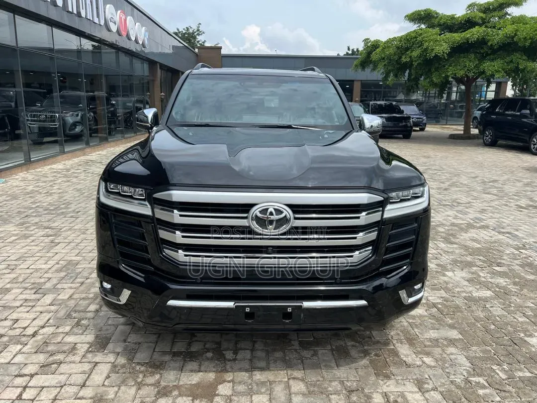 New Toyota Land Cruiser LC300 2024 Black