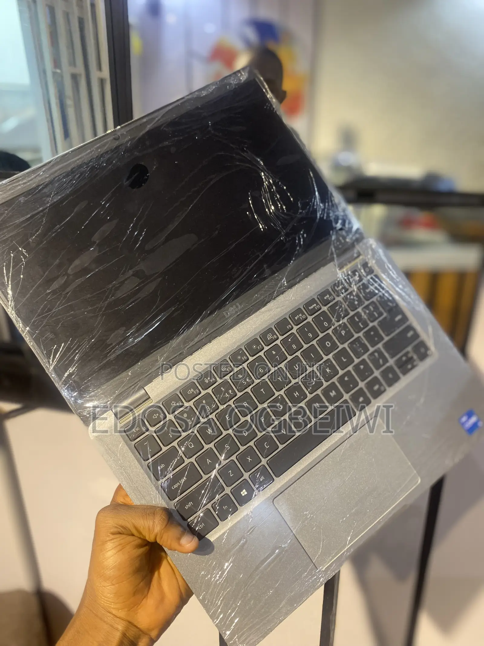 Laptop Dell Latitude 5320 8GB Intel Core i5 SSD 256GB