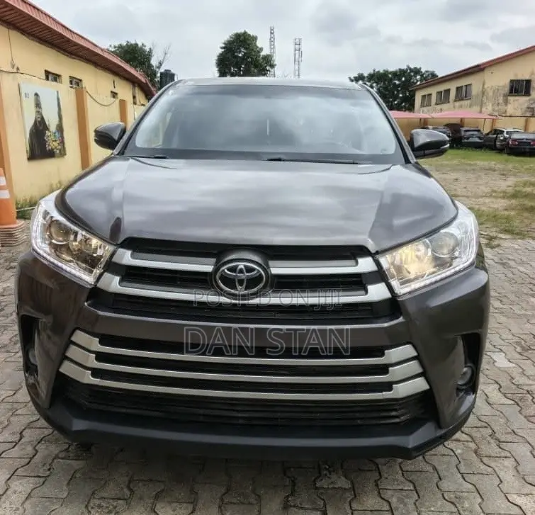 Toyota Highlander 2016 Gray