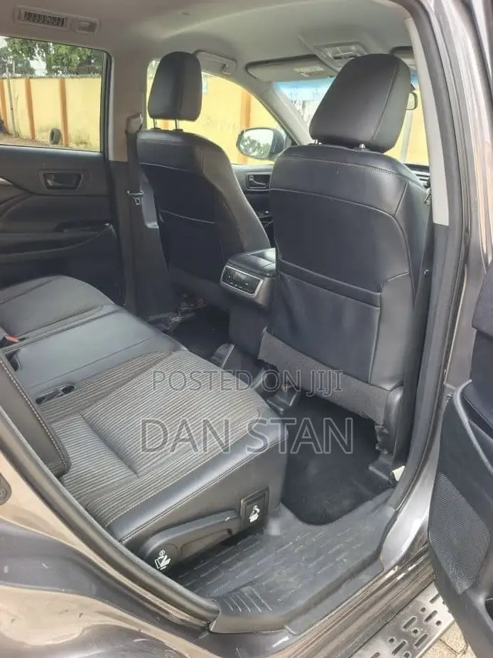 Toyota Highlander 2016 Gray