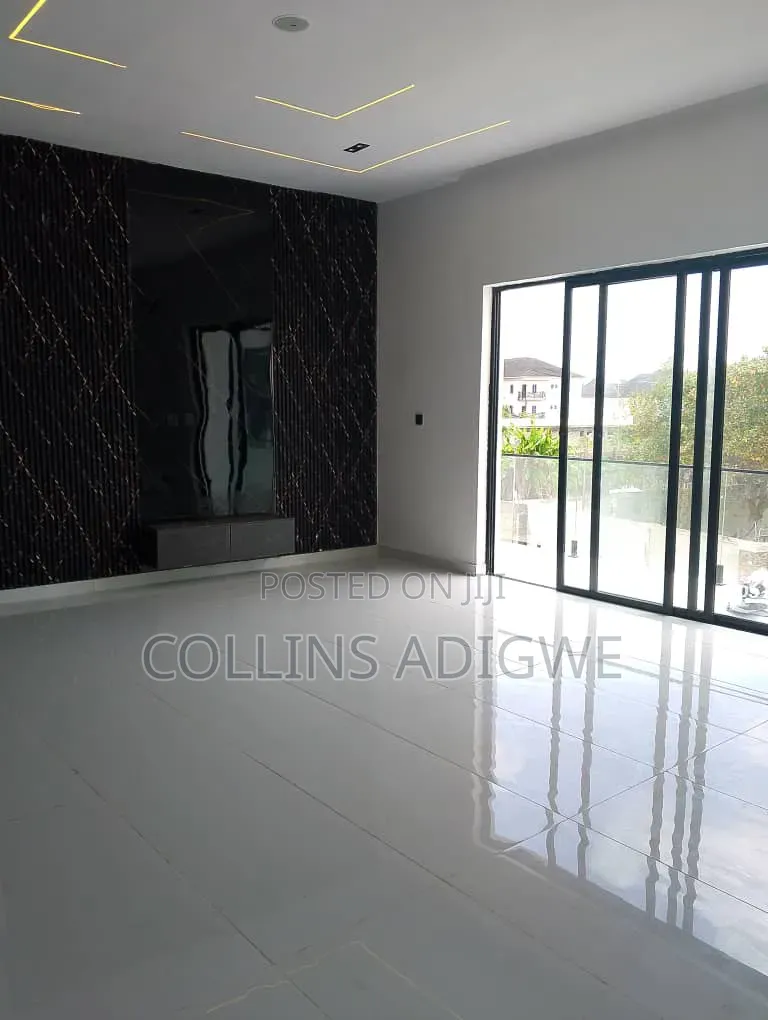 4bdrm Duplex in Sangotedo Behind for sale