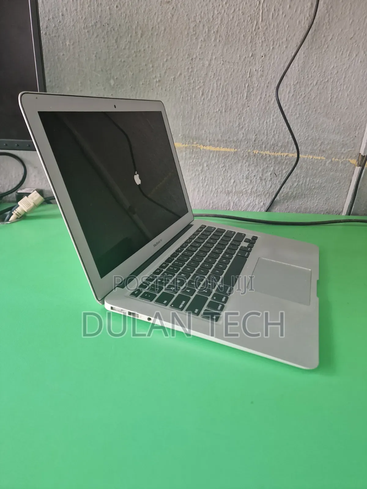 Laptop Apple MacBook Air 2015 8GB Intel Core i7 SSD 128GB