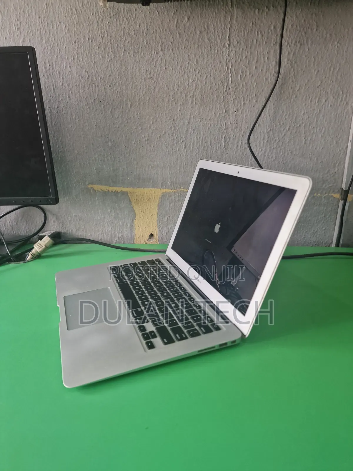 Laptop Apple MacBook Air 2015 8GB Intel Core i7 SSD 128GB