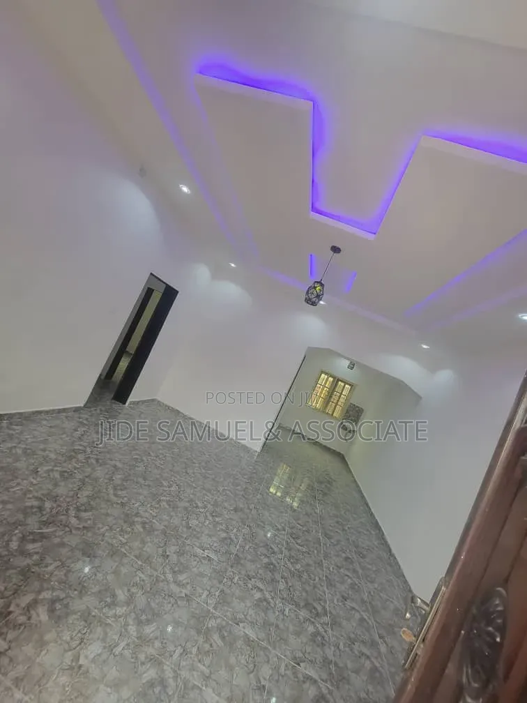 Furnished 2bdrm Block of Flats in Ayobo for rent