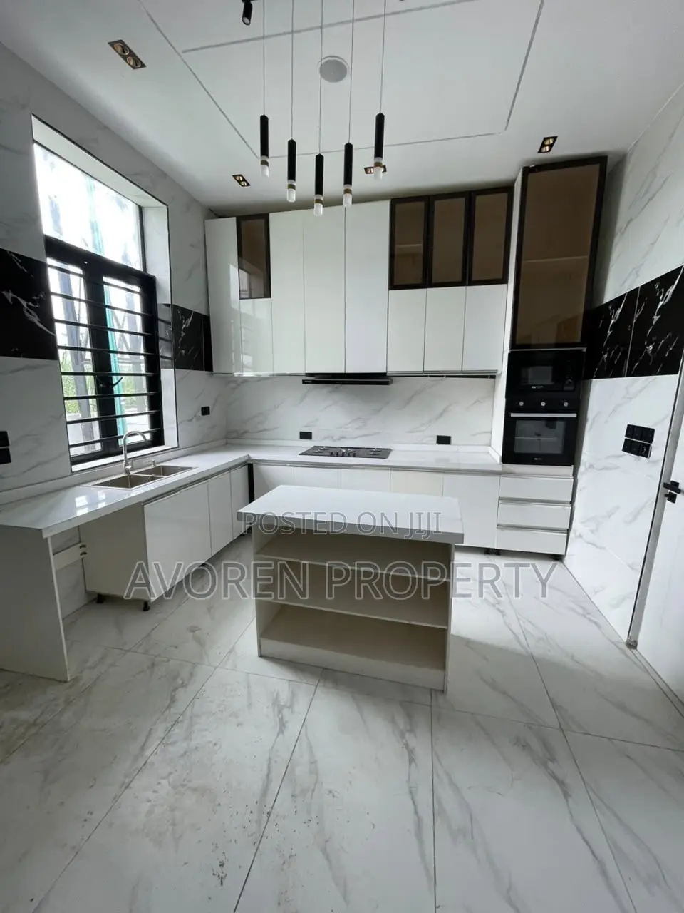 4bdrm Apartment in Ajah for sale