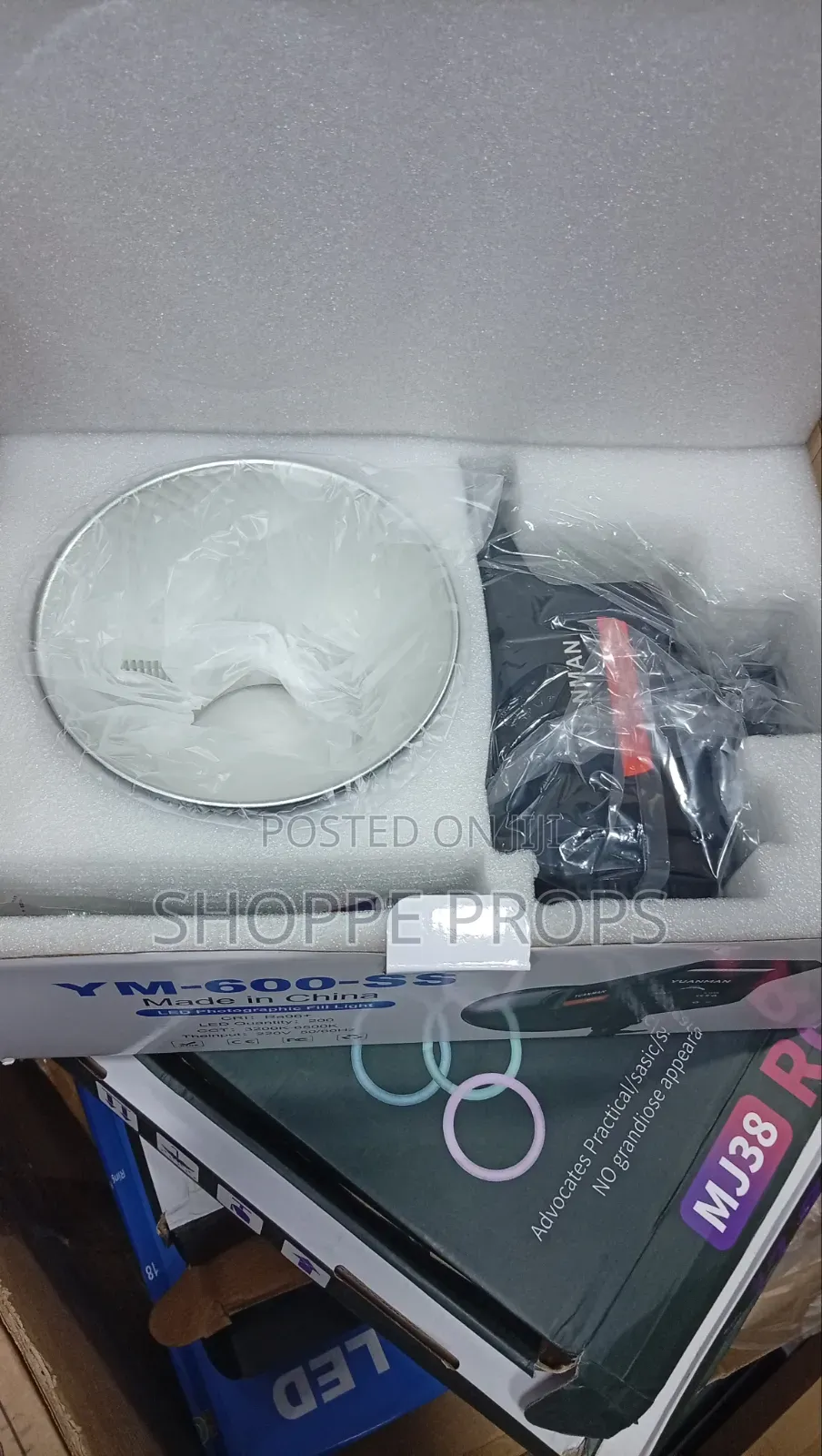 Ym-600-Ss Focus Led Light