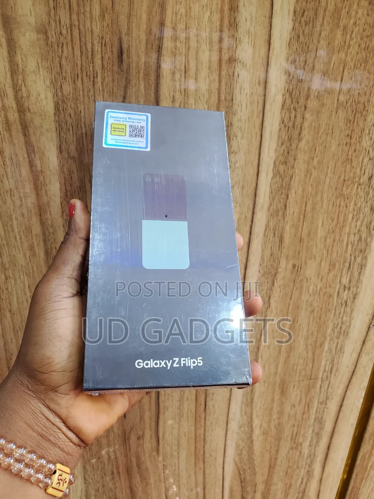 New Samsung Galaxy Z Flip 5 256 GB Green
