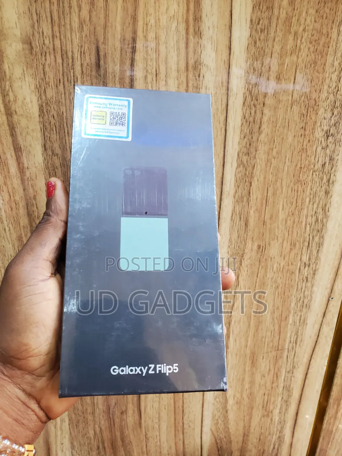 New Samsung Galaxy Z Flip 5 256 GB Green