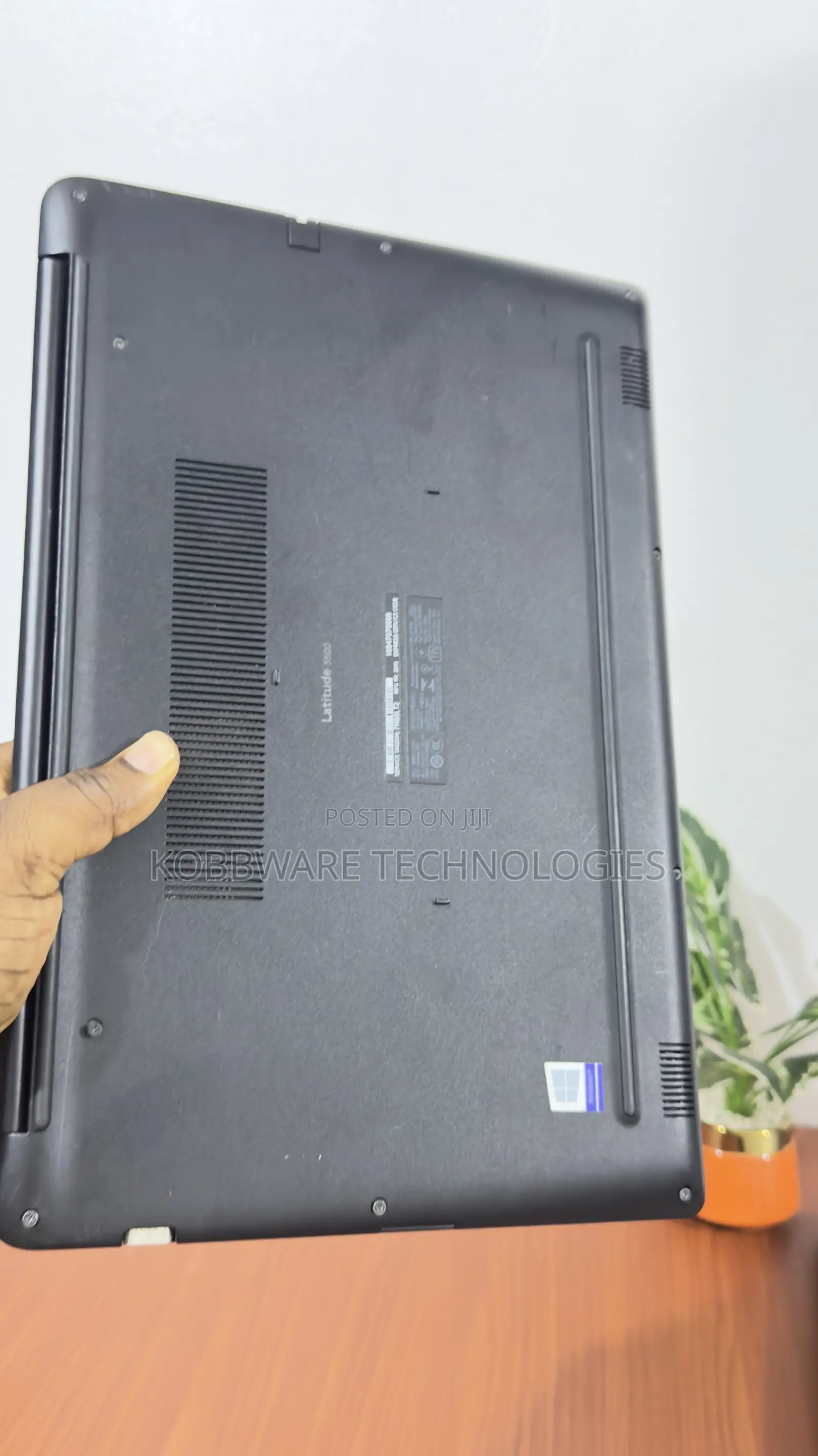Laptop Dell Latitude 3500 8GB Intel Core i5 SSD 256GB